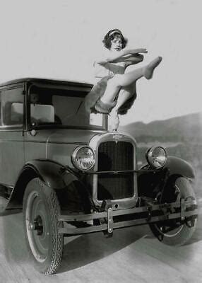 1920s naked women|Category : Nude women in the 1920s .